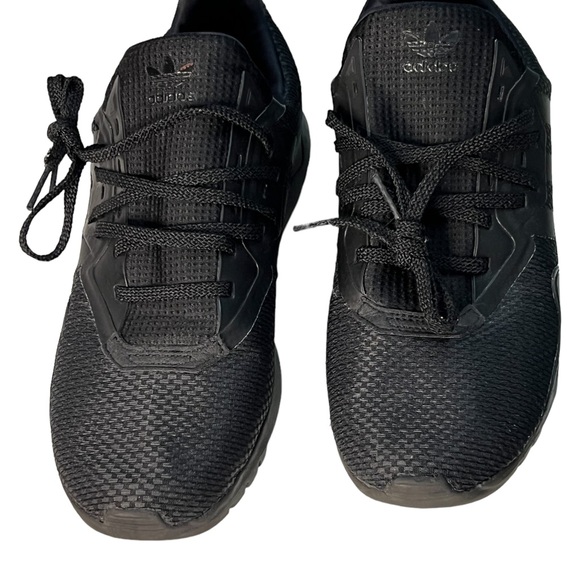 Sneaker - Adidas running shoes in EUC #SB5 - Picture 3 of 13
